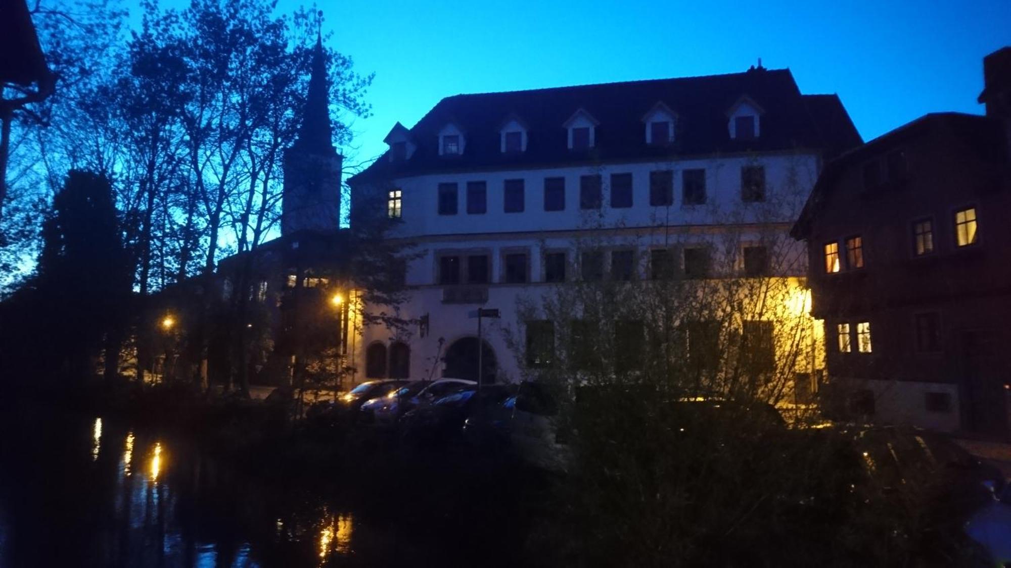 Ferienwohnung Haus zum kleinen Helm Erfurt Exterior foto