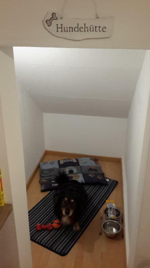 Ferienwohnung Haus zum kleinen Helm Erfurt Exterior foto